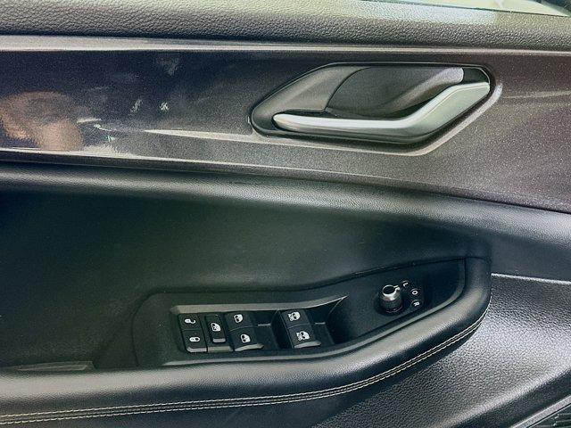 2023 Jeep Grand Cherokee Vehicle Photo in Doylsetown, PA 18901