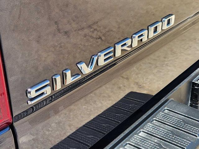 2022 Chevrolet Silverado 1500 Vehicle Photo in DENTON, TX 76210-9321