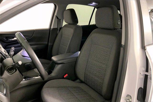 2022 Chevrolet Equinox Vehicle Photo in INDEPENDENCE, MO 64055-1377