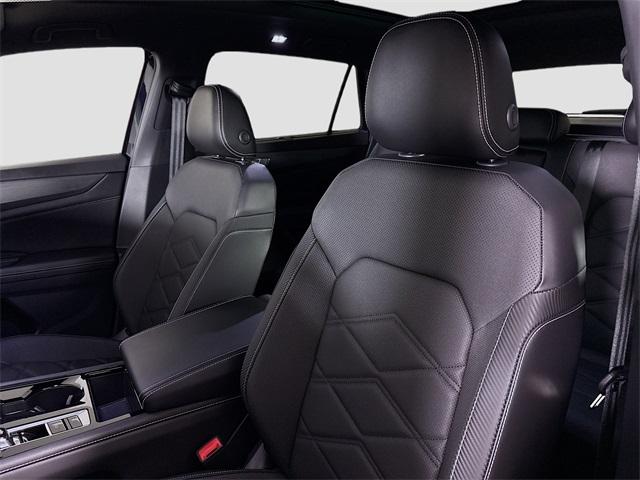 2024 Volkswagen Atlas Cross Sport Vehicle Photo in Puyallup, WA 98371