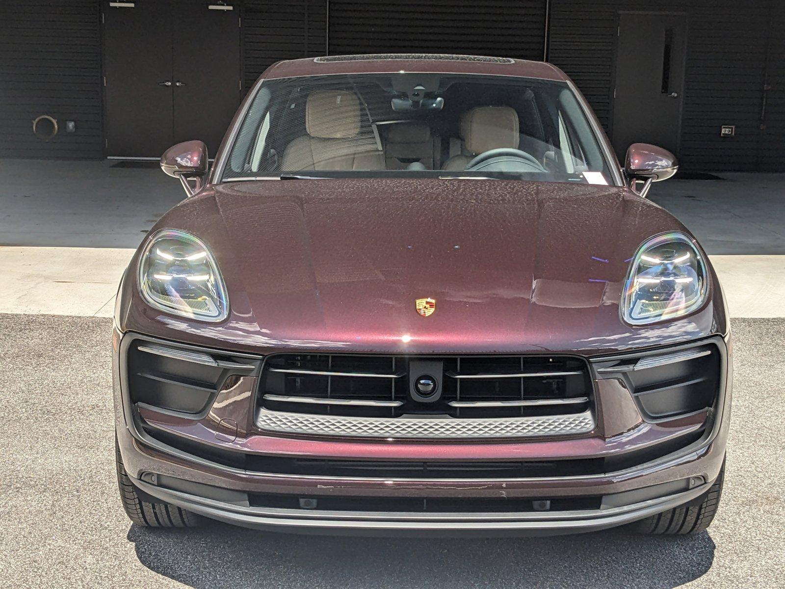 2024 Porsche Macan Vehicle Photo in Towson, MD 21204