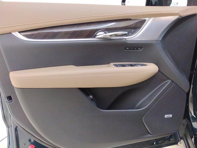 2024 Cadillac XT6 Vehicle Photo in PINEVILLE, NC 28134-8495