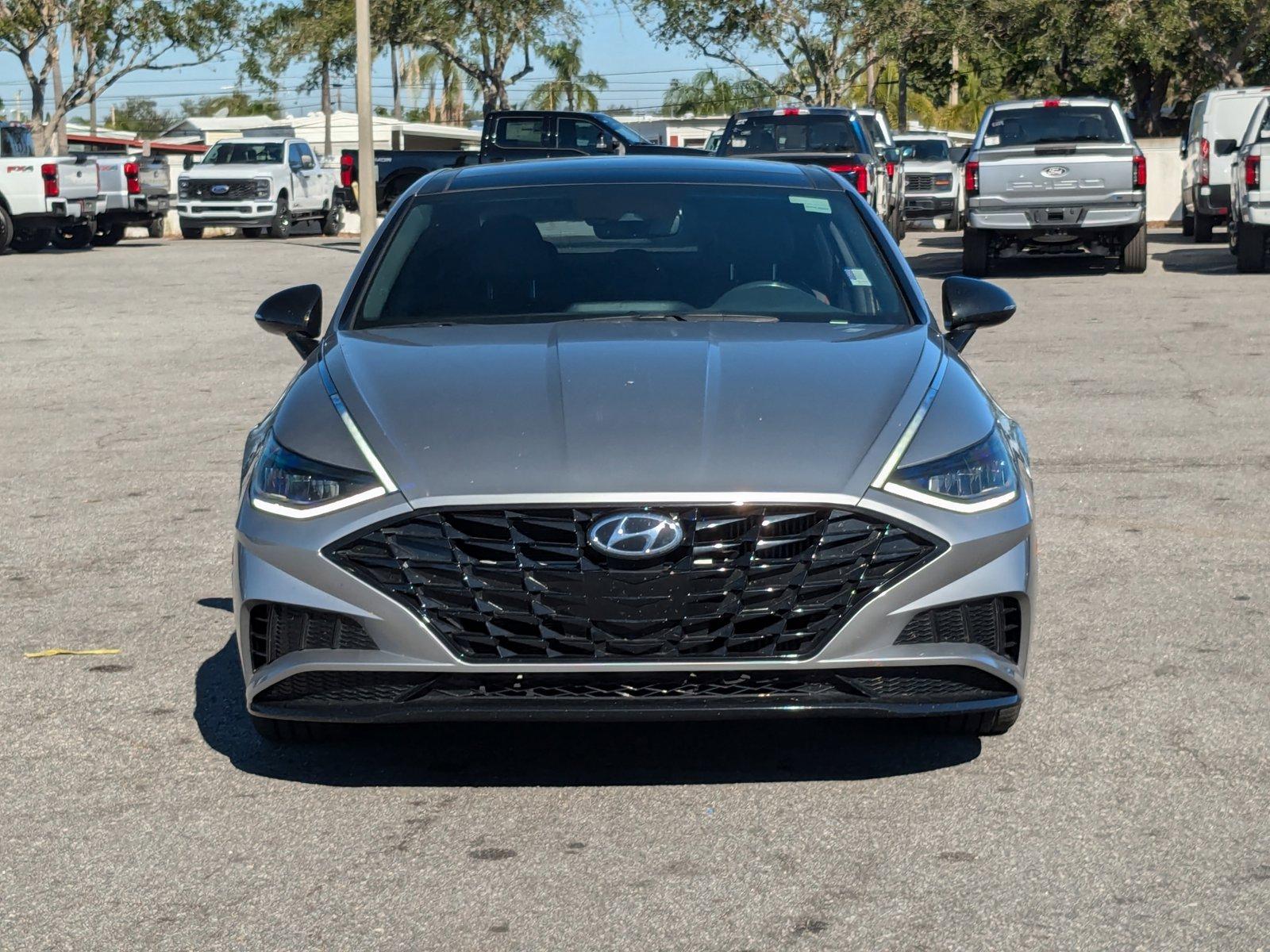 2022 Hyundai SONATA Vehicle Photo in St. Petersburg, FL 33713