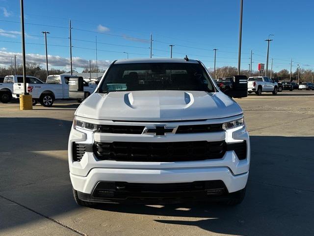 2024 Chevrolet Silverado 1500 RST photo 3