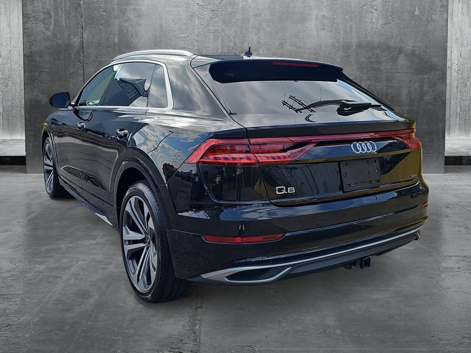 2022 Audi Q8 Vehicle Photo in TIMONIUM, MD 21093-2300