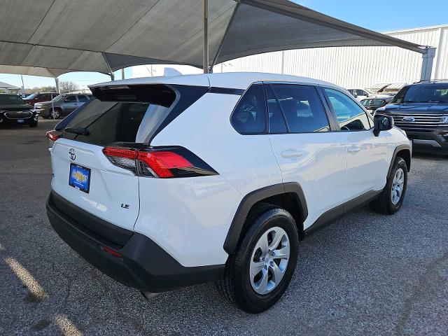 2022 Toyota RAV4 Vehicle Photo in SAN ANGELO, TX 76903-5798