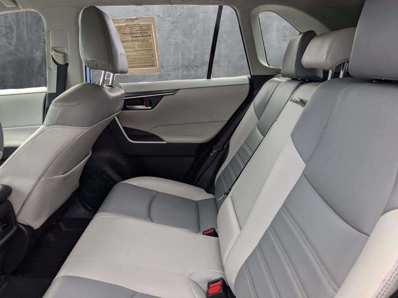 2020 Toyota RAV4 Vehicle Photo in Winter Park, FL 32792