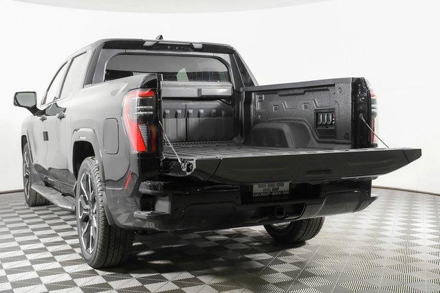 2025 GMC Sierra EV Vehicle Photo in PUYALLUP, WA 98371-4149