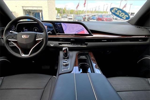 2023 Cadillac Escalade Vehicle Photo in KANSAS CITY, MO 64114-4545