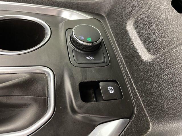 2021 Chevrolet Traverse Vehicle Photo in PHOENIX, AZ 85014-3381