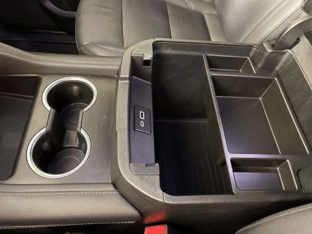 2023 Chevrolet Suburban Vehicle Photo in PHOENIX, AZ 85014-3381