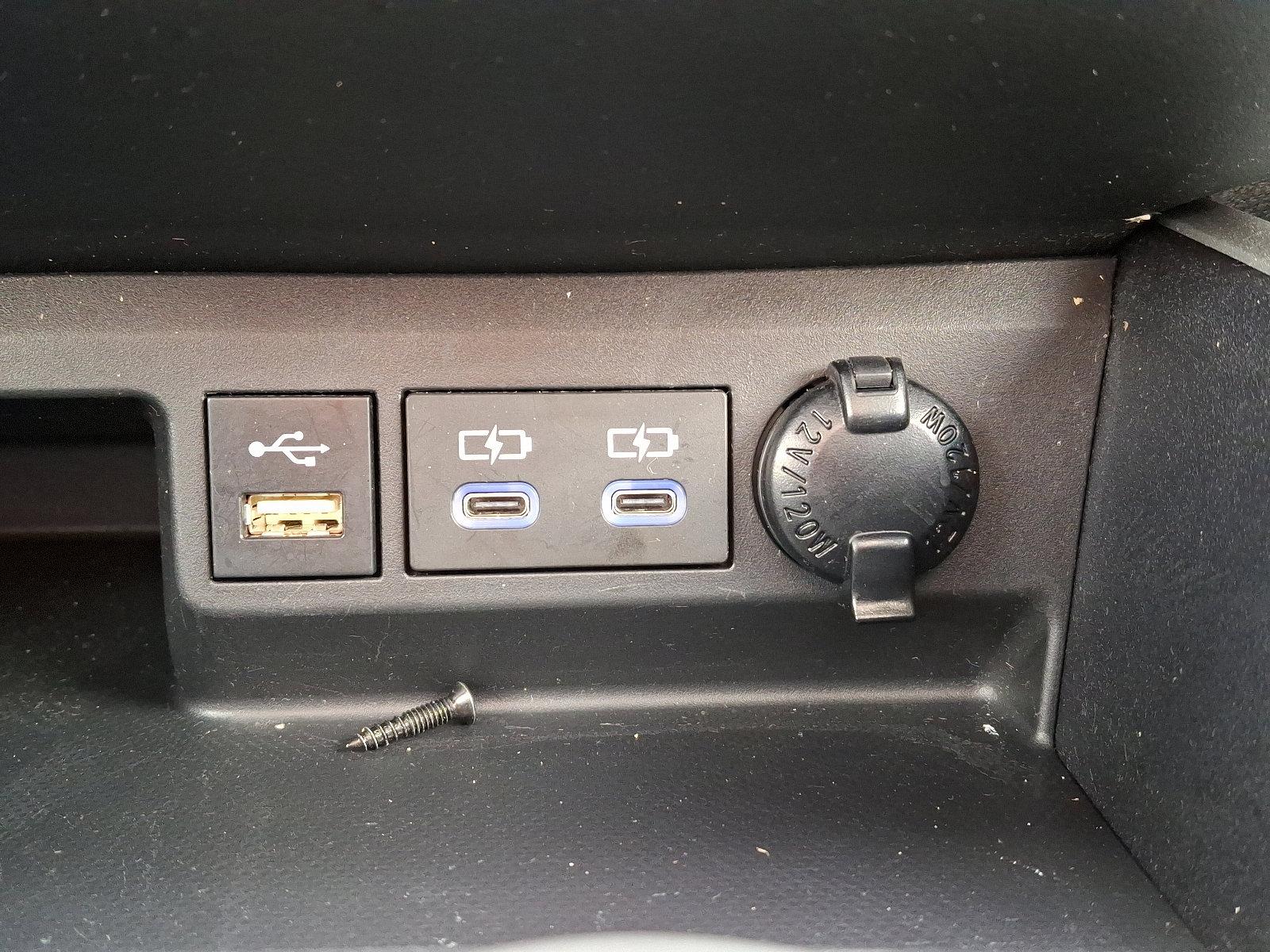 2022 Toyota Highlander Vehicle Photo in Harrisburg, PA 17111