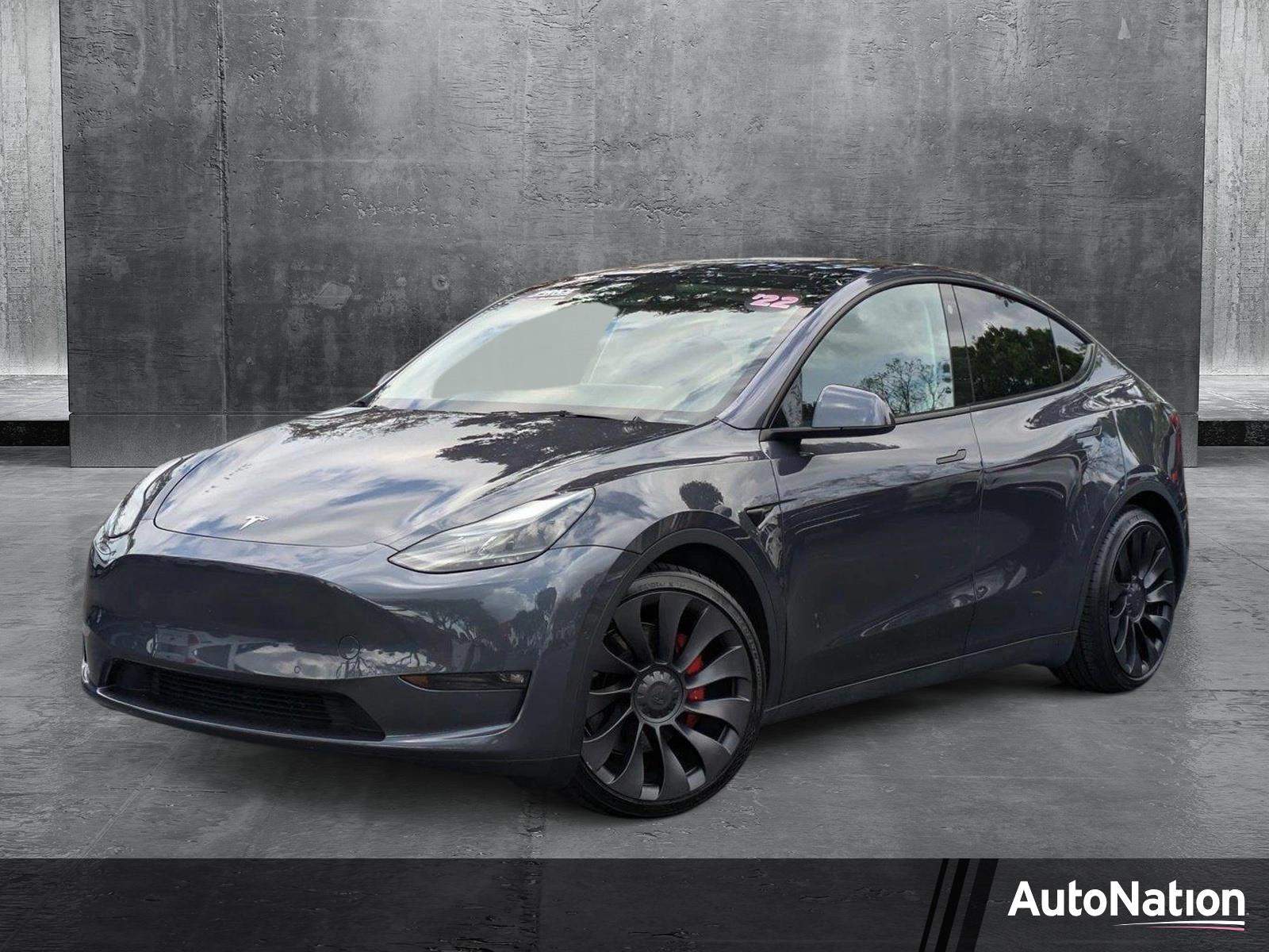 2022 Tesla Model Y Vehicle Photo in GREENACRES, FL 33463-3207