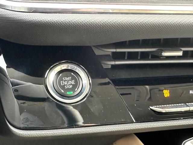 2025 Buick Envision Vehicle Photo in COLUMBIA, MO 65203-3903
