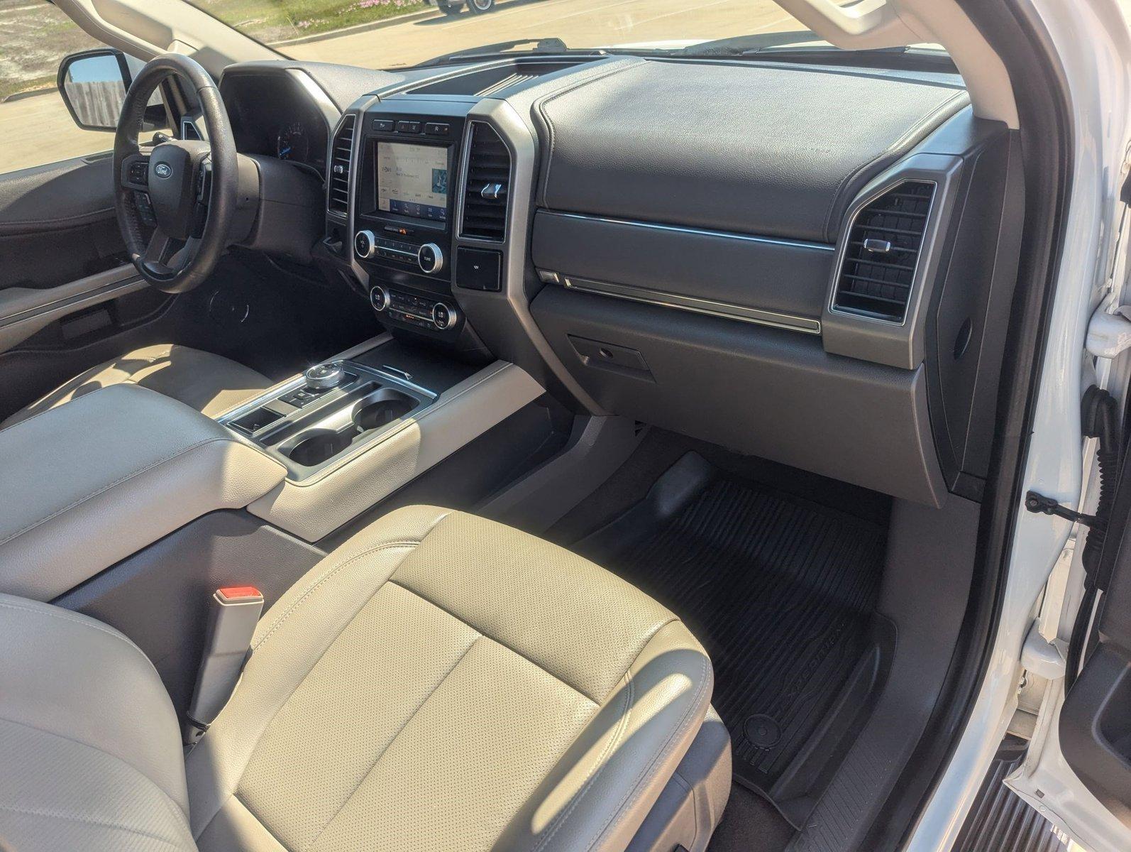 2020 Ford Expedition Vehicle Photo in CORPUS CHRISTI, TX 78412-4902