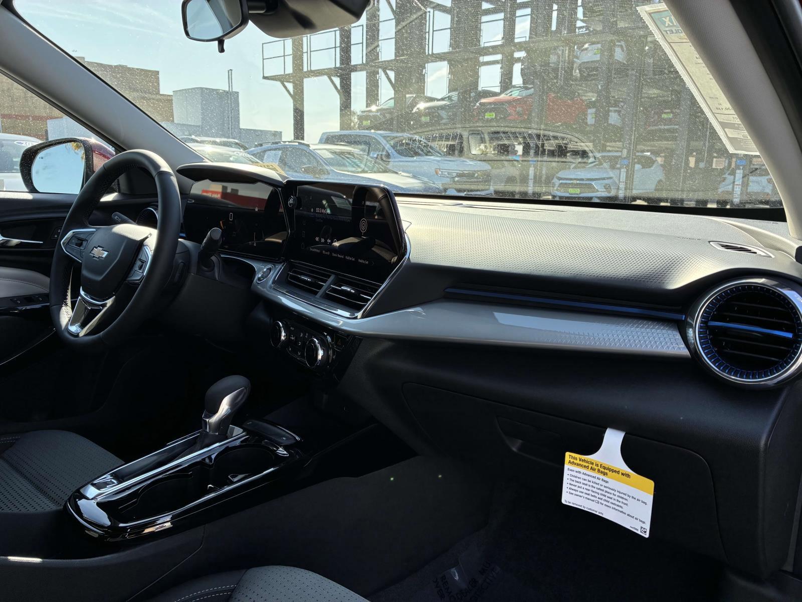 2025 Chevrolet Trax Vehicle Photo in LOS ANGELES, CA 90007-3794