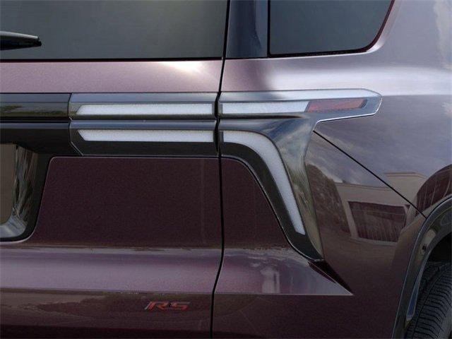 2025 Chevrolet Traverse Vehicle Photo in AURORA, CO 80011-6998