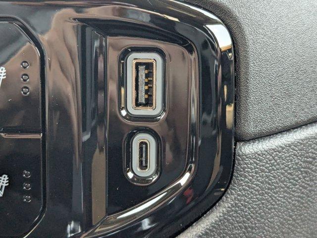 2025 Chevrolet Silverado 1500 Vehicle Photo in BRUNSWICK, GA 31525-1881