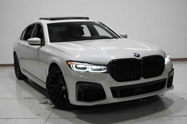 2022 BMW 740i Vehicle Photo in GRAPEVINE, TX 76051