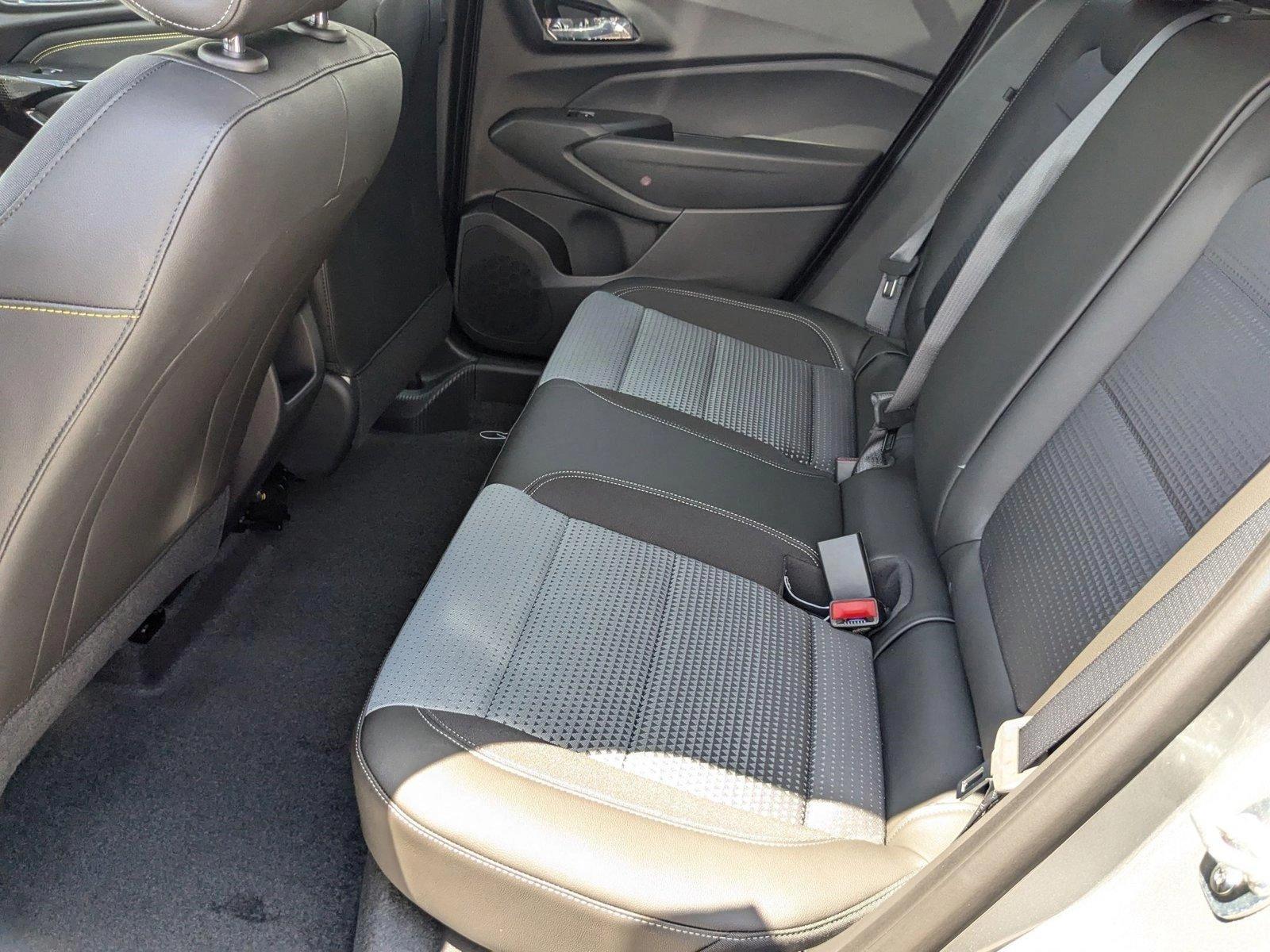 2025 Chevrolet Trax Vehicle Photo in MIAMI, FL 33134-2699