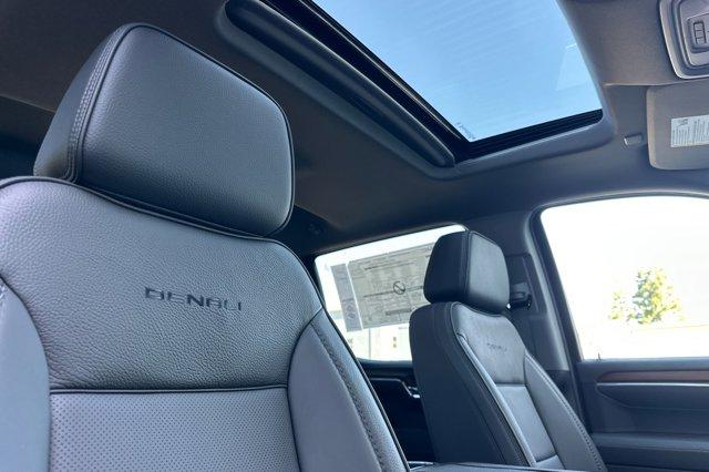 2025 GMC Sierra 1500 Vehicle Photo in STOCKTON, CA 95212-2838