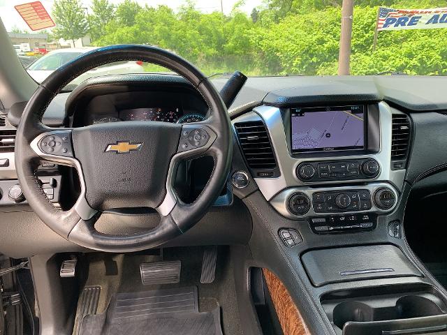 2018 Chevrolet Tahoe Vehicle Photo in MOON TOWNSHIP, PA 15108-2571