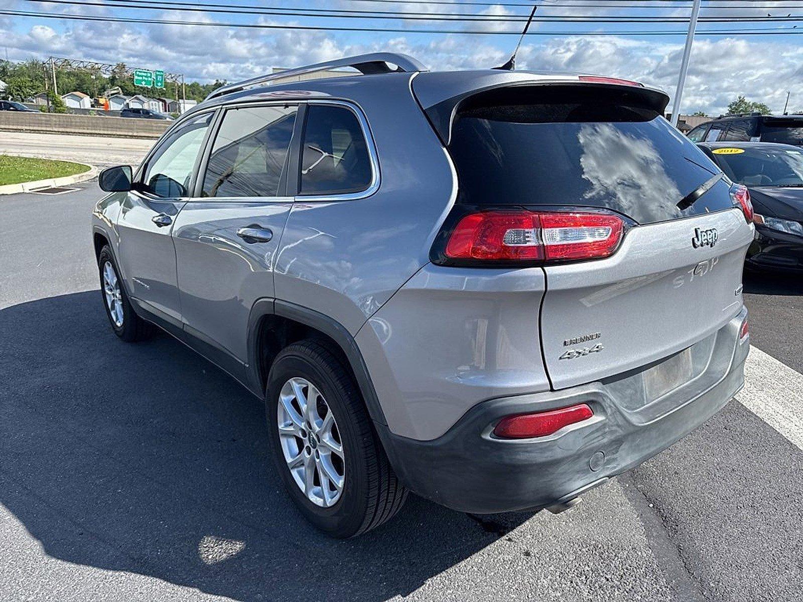 2014 Jeep Cherokee Vehicle Photo in Harrisburg, PA 17111