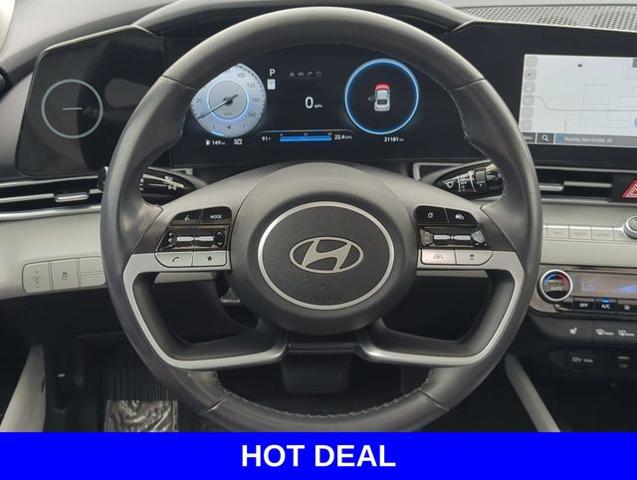 2024 Hyundai ELANTRA Vehicle Photo in Merrillville, IN 46410