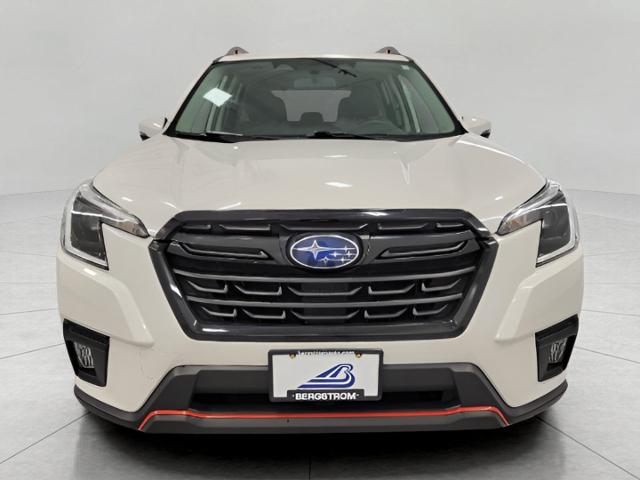 2024 Subaru Forester Vehicle Photo in Green Bay, WI 54304