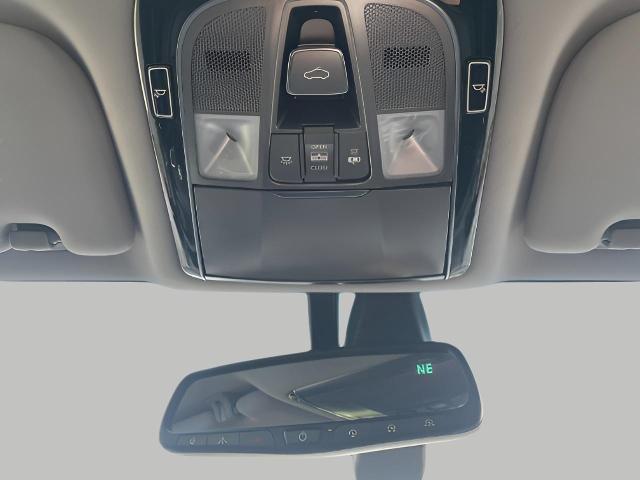 2016 Hyundai AZERA Vehicle Photo in Oshkosh, WI 54904