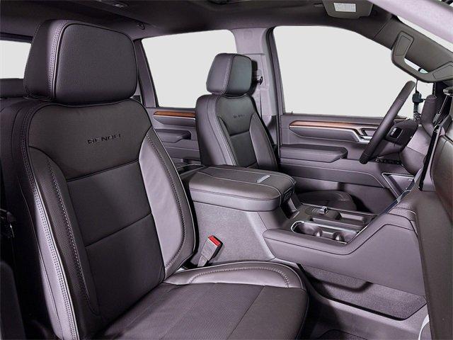 2025 GMC Sierra 2500 HD Vehicle Photo in PUYALLUP, WA 98371-4149