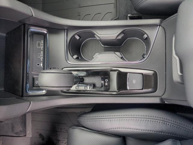 2025 Subaru Ascent Vehicle Photo in Green Bay, WI 54304