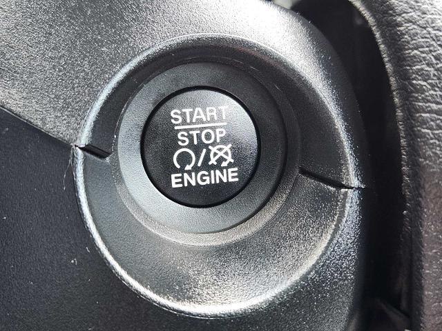 2021 Jeep Compass Vehicle Photo in DENTON, TX 76210-9321