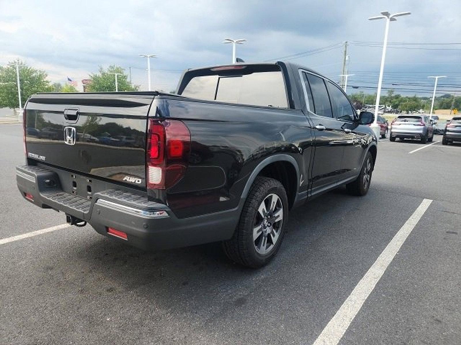 2017 Honda Ridgeline Vehicle Photo in Harrisburg, PA 17111