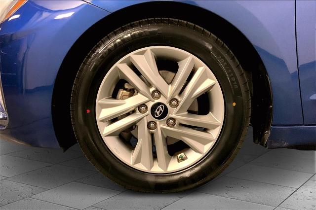 2020 Hyundai ELANTRA Vehicle Photo in Lees Summit, MO 64086