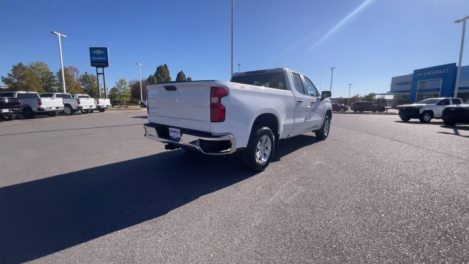 2025 Chevrolet Silverado 1500 Vehicle Photo in BENTONVILLE, AR 72712-4322