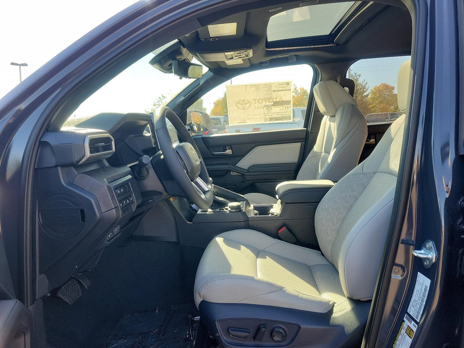 2024 Toyota Tacoma 4WD Vehicle Photo in Trevose, PA 19053