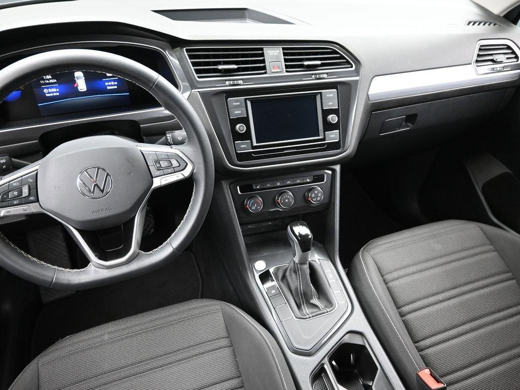 2024 Volkswagen Tiguan Vehicle Photo in Marion, IA 52302