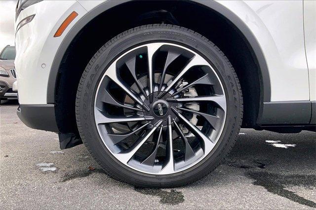 2024 Lincoln Aviator Vehicle Photo in INDEPENDENCE, MO 64055-1314