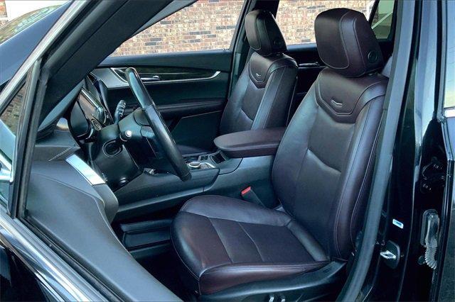 2020 Cadillac XT6 Vehicle Photo in TOPEKA, KS 66609-0000