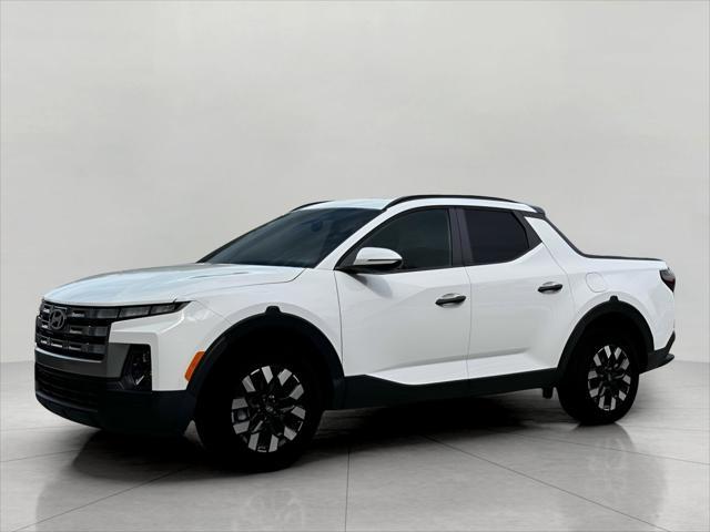 2025 Hyundai SANTA CRUZ Vehicle Photo in Green Bay, WI 54304