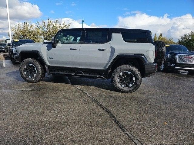 2025 GMC HUMMER EV SUV Vehicle Photo in Fishers, IN 46038