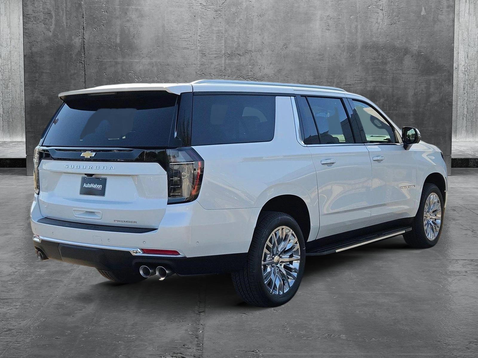2025 Chevrolet Suburban Vehicle Photo in MESA, AZ 85206-4395