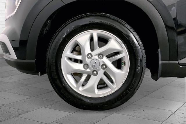 2020 Hyundai VENUE Vehicle Photo in Lees Summit, MO 64086