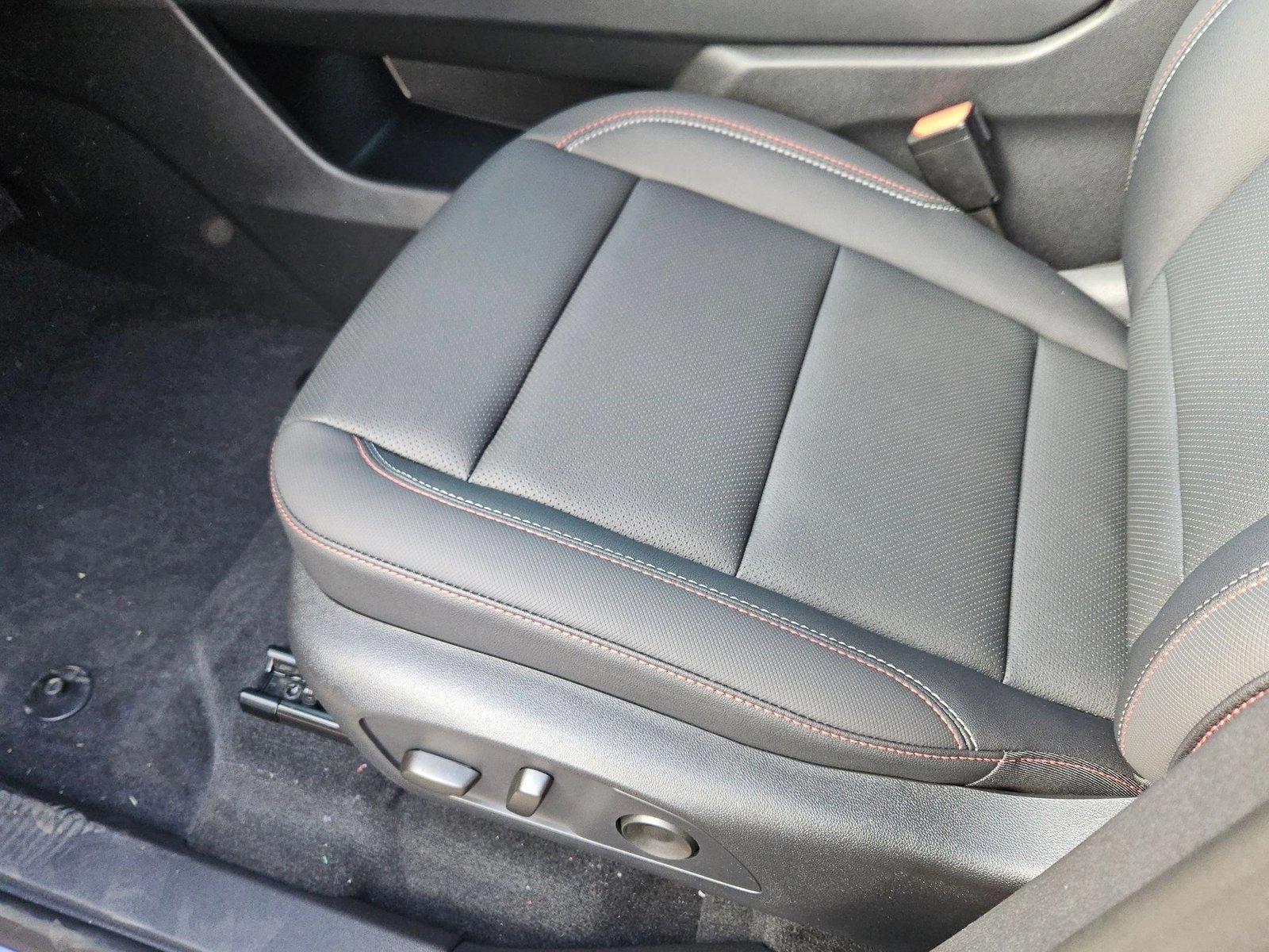 2025 Chevrolet Traverse Vehicle Photo in MESA, AZ 85206-4395