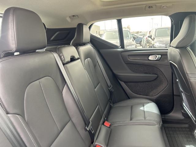 2025 Volvo XC40 Vehicle Photo in Grapevine, TX 76051