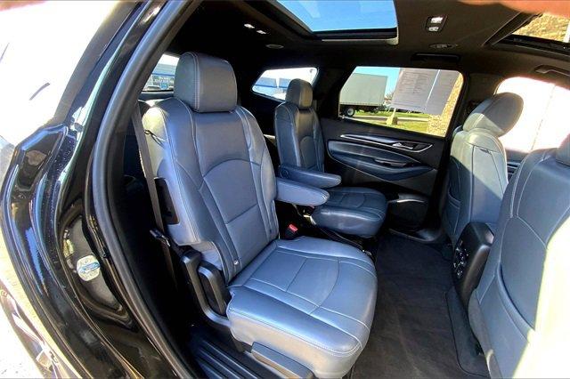 2022 Buick Enclave Vehicle Photo in TOPEKA, KS 66609-0000