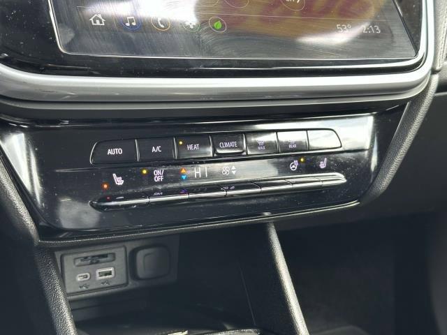 2023 Chevrolet Bolt EUV Vehicle Photo in SAINT JAMES, NY 11780-3219