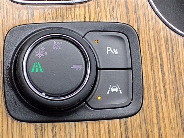 2017 GMC Acadia Vehicle Photo in ELGIN, TX 78621-4245