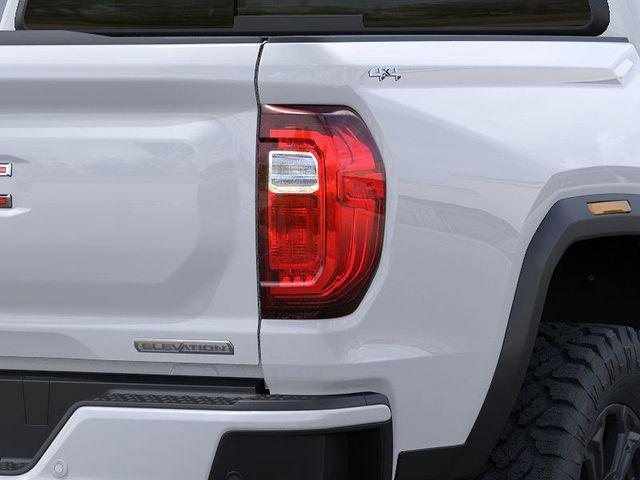 2025 GMC Canyon Vehicle Photo in DANBURY, CT 06810-5034